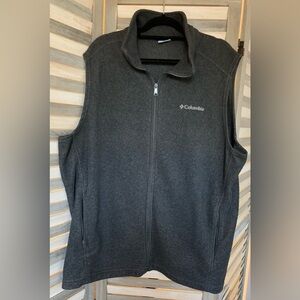 Columbia Men’s Charcoal Sleeveless Fleece Vest 2XL